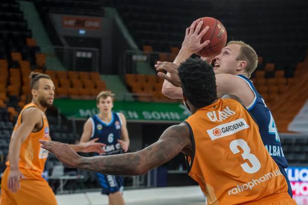 可以发现其 可以发现其